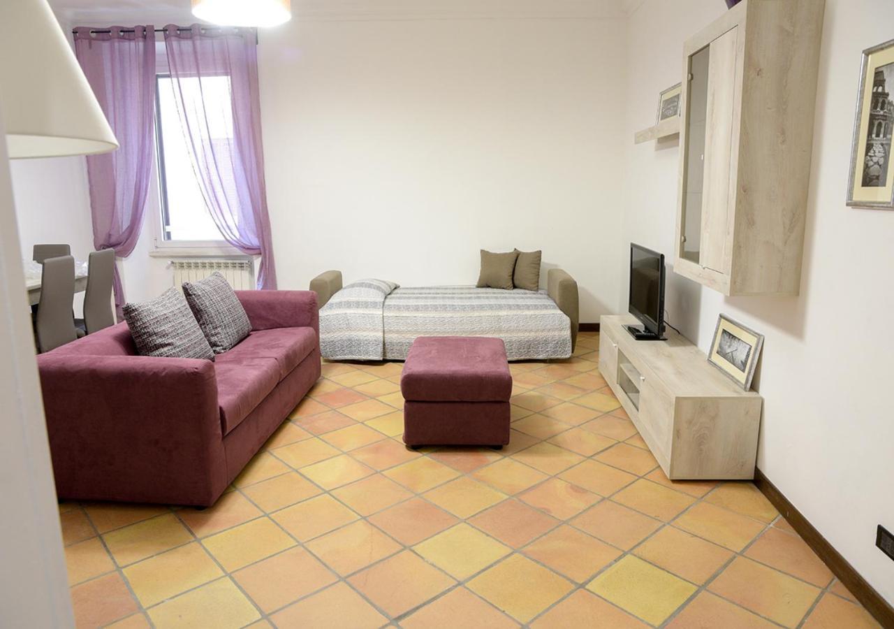 Colosseum Comfortable Apartment Roma Exterior foto